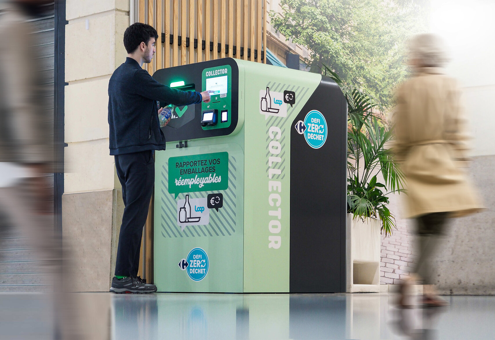 Borne Collector installée en magasin